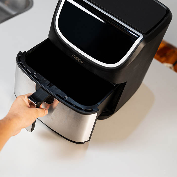 FREIDORA SIN ACEITE NAPPO DIGITAL 8L NEGRA NEF-242