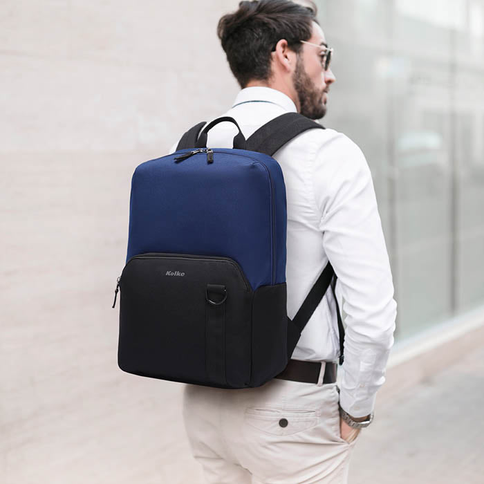 MOCHILA ESSENTIAL KVM-655 NEGRA Y AZUL