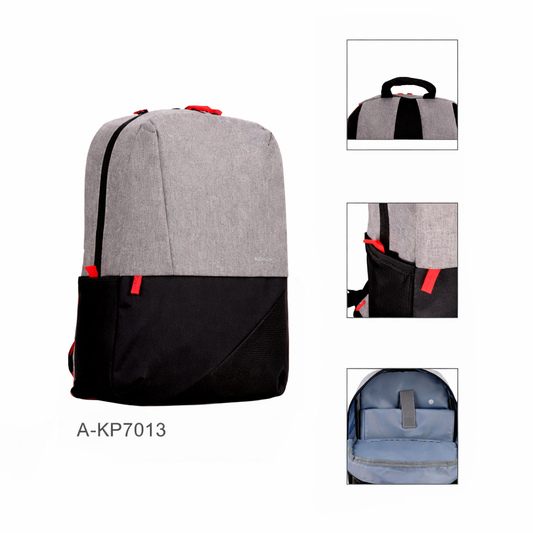 Mochila para Notebook SATE A-KP7013 15.6” Negra Impermeable
