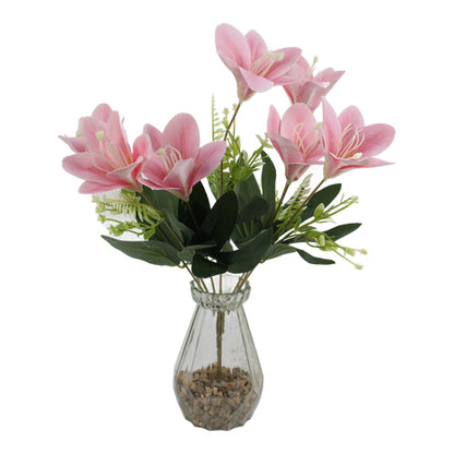 Arreglo de lirios artificiales en florero de vidrio 37 cm