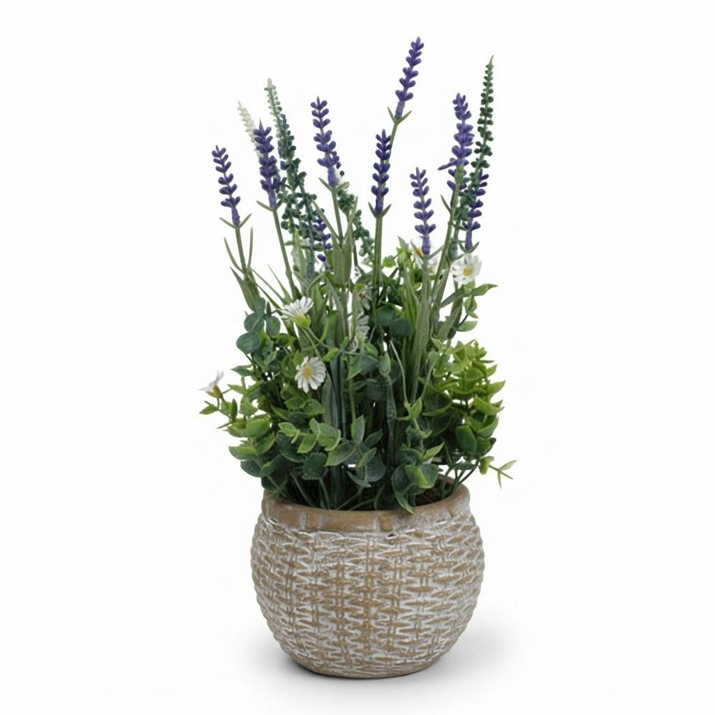 Planta artificial de lavanda en maceta tejida 35 cm sobre fondo blanco