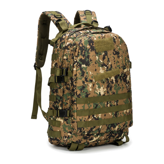 Mochila táctica camuflado digital marrón y verde con cintas MOLLE y correas verdes, vista de frente en fondo blanco