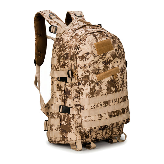 Mochila táctica camuflado digital desierto en tonos beige y marrón con cintas MOLLE, vista de frente en fondo blanco