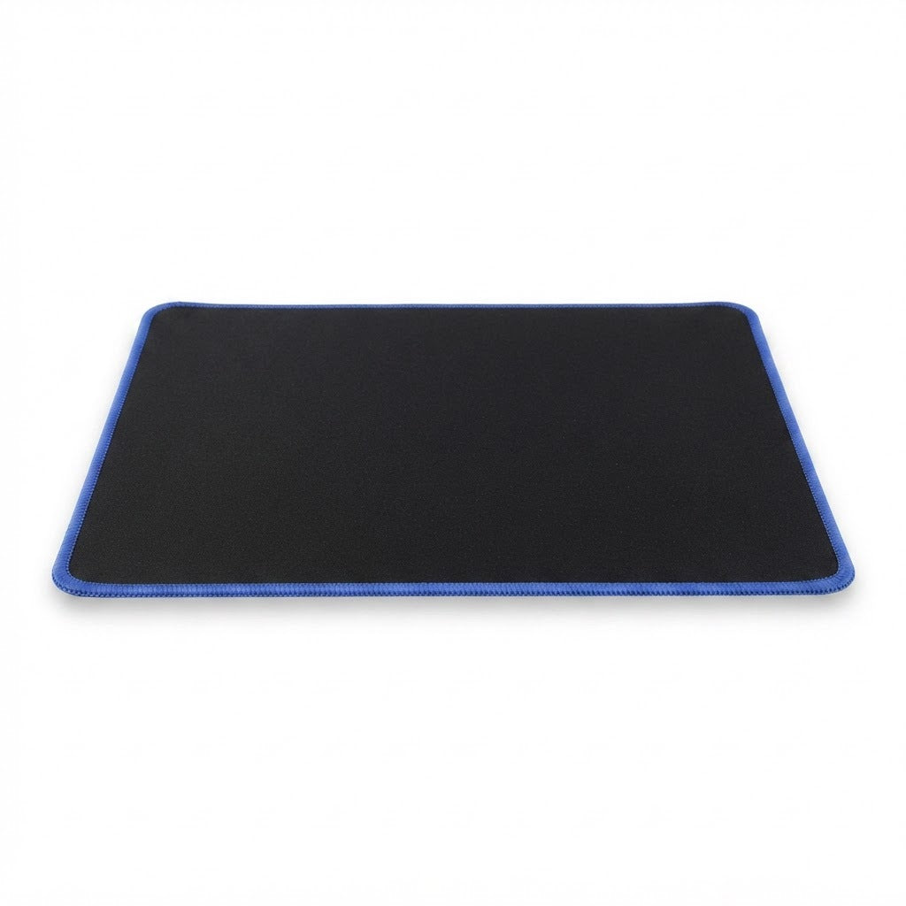 Mouse Pad de 27 x 32 cm Negro y Azul, vista de producto sobre fondo blanco
