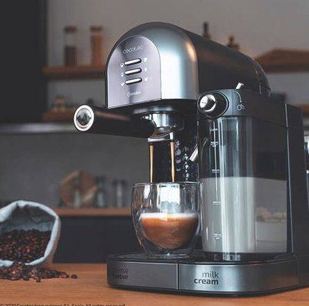 Cafetera Semiautomática Cumbia Power Instant-ccino 20 Chic Serie Nera